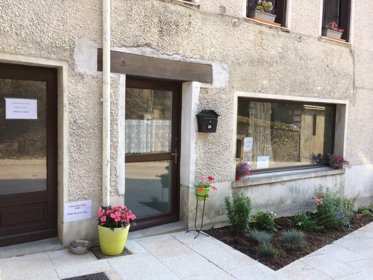 La Maison De Ville Josselin Hotel Exterior photo